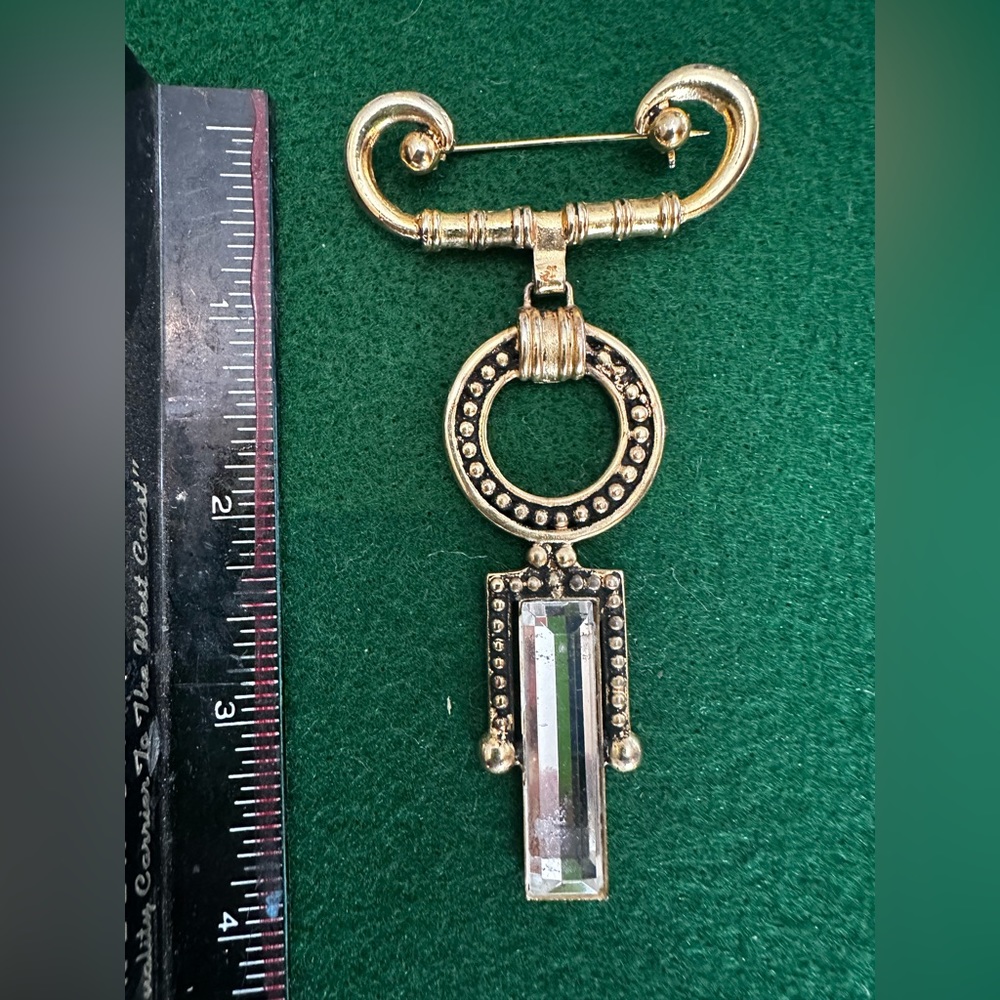 Cool pin